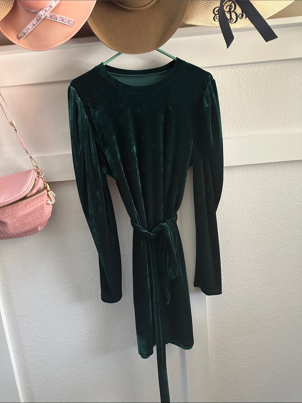 Amazon Emerald Green Velvet Long-Sleeve Tie-Waist Dress